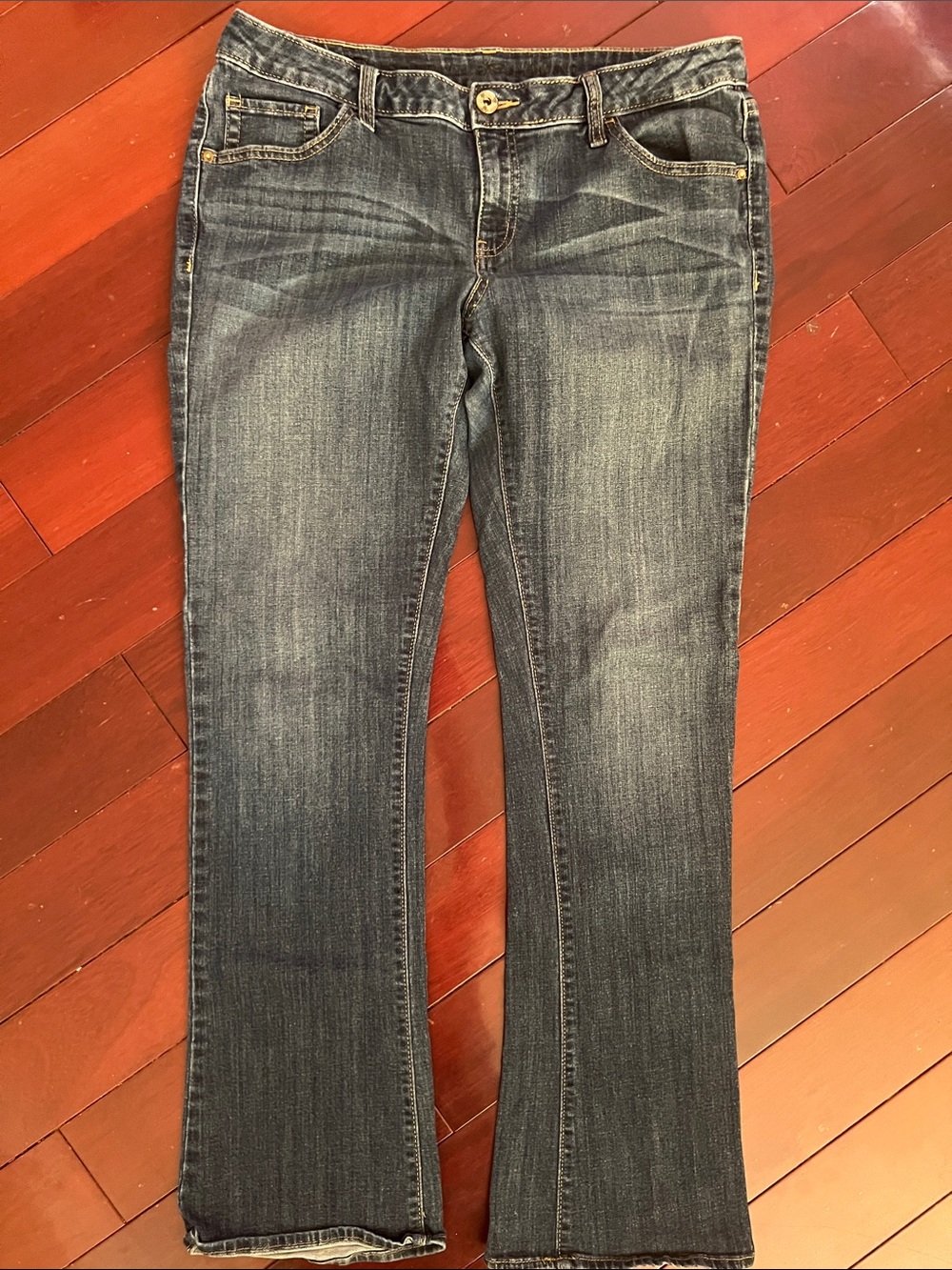 Simply Vera Vera Wang Dark Blue Flare Jeans 5 pocket size 12